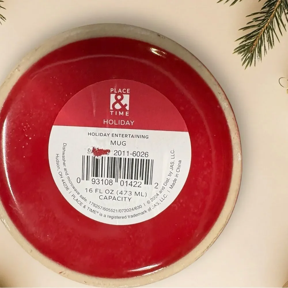 Oversized Red Christmas Mug with Naughty Santa‎ Design